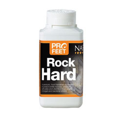 NAF Pro Feet rock hard - zpevňující přípravek na kopyta, lahvička 250ml 